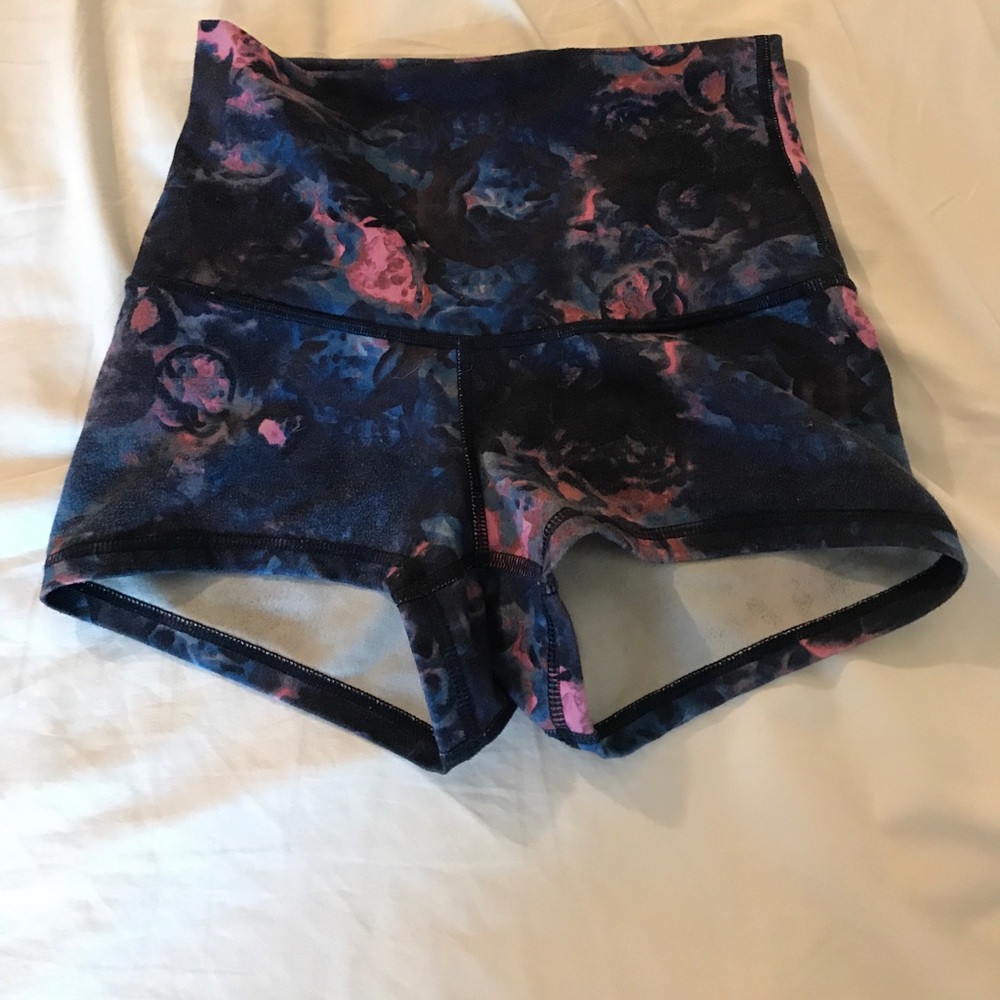 Hi-rise Lululemon spandex size 2